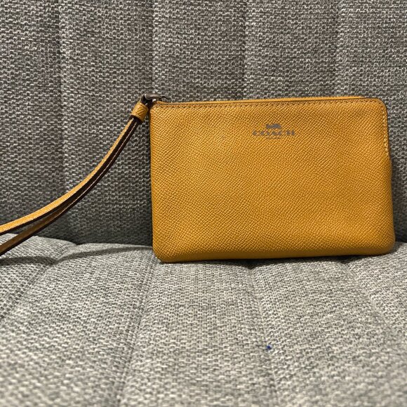 Coach Yellow Leather Wristlet – Style F58032 - Picture 1 of 7